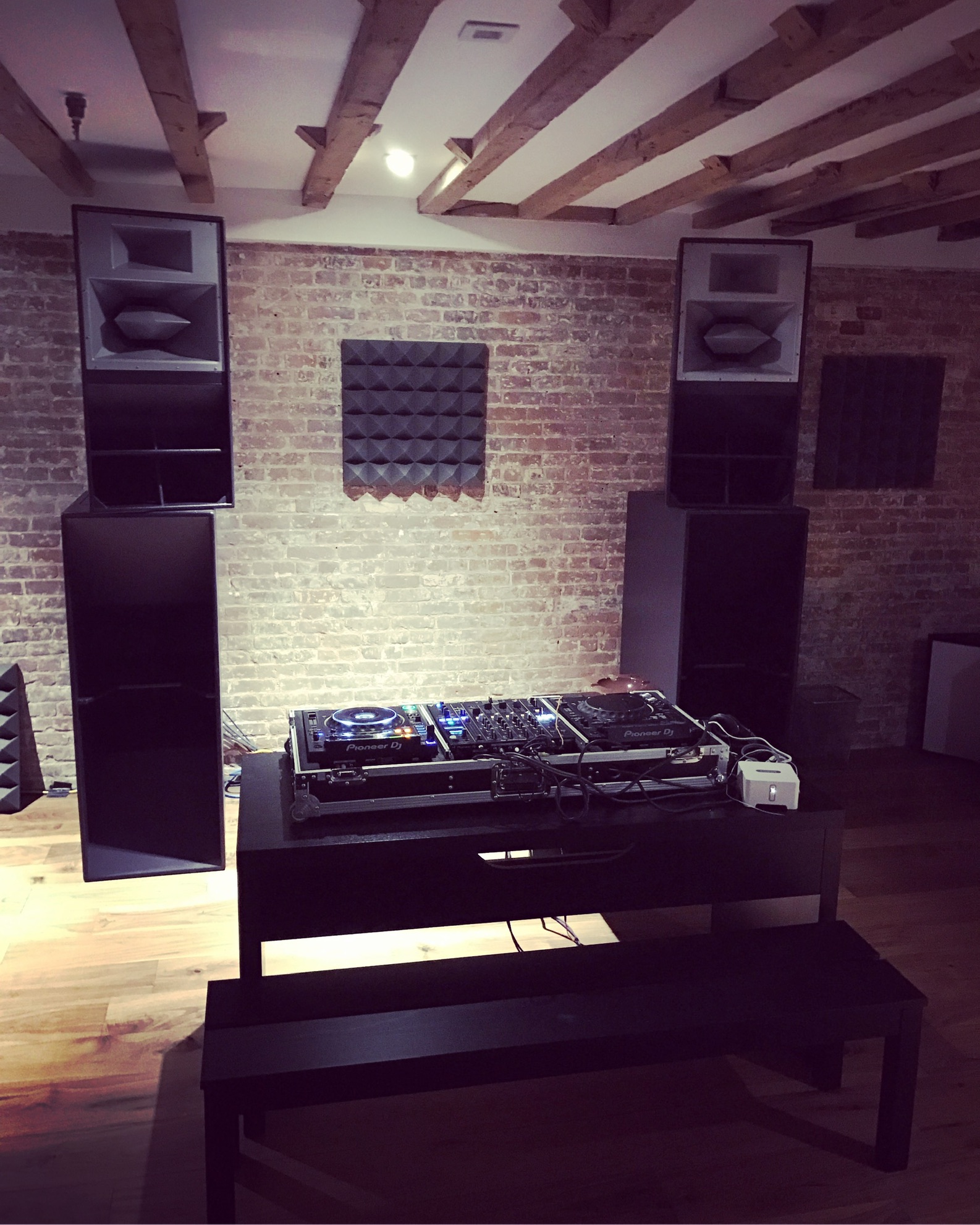 Kris Graham Soho Rig